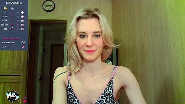 Snapshot of Caramel_piegirl chatting on 9, 3, 2025 Caramel piegirl online show from 9, 3, 2025