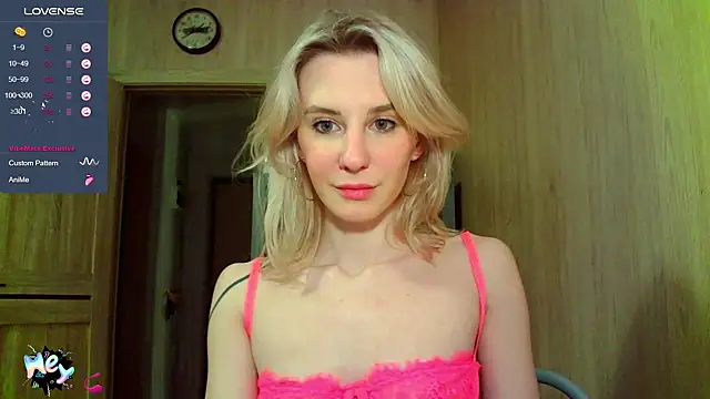 Snapshot of Caramel_piegirl chatting on 11, 3, 2025 Caramel piegirl online show from 11, 3, 2025