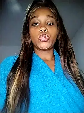 Snapshot of moree_Queen chatting on 16, 2, 2025 moree Queen online show from 16, 2, 2025