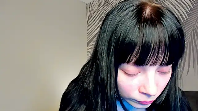 Snapshot of SkinyJoyce chatting on 12, 2, 2025 SkinyJoyce online show from 12, 2, 2025