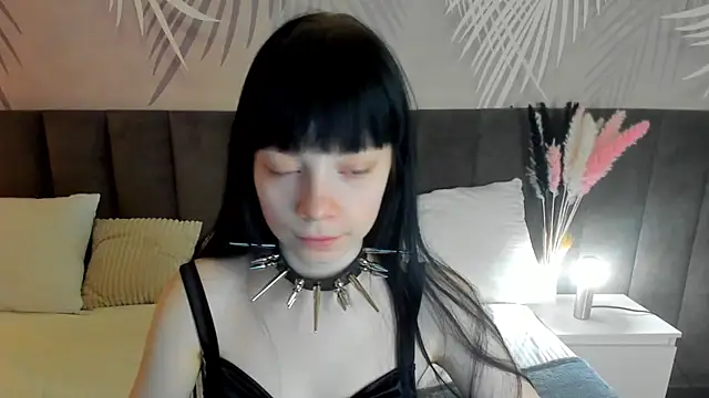 Snapshot of SkinyJoyce chatting on 22, 2, 2025 SkinyJoyce online show from 22, 2, 2025