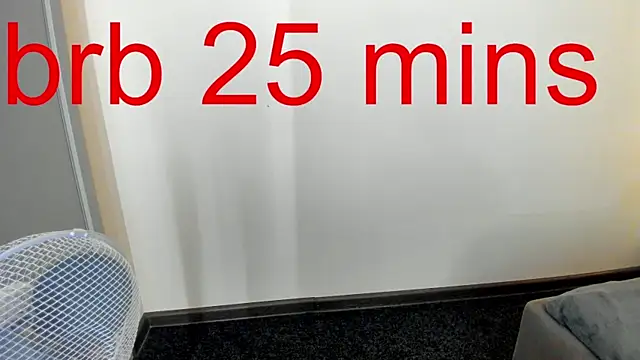 Snapshot of SkinyJoyce chatting on 17, 3, 2025 SkinyJoyce online show from 17, 3, 2025