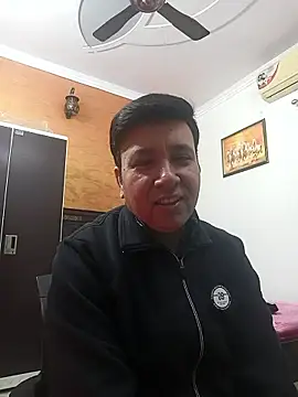 innocentboy1987 online show from 12, 1, 2026