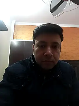 innocentboy1987 online show from 17, 1, 2026