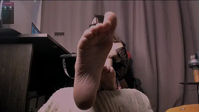 holyharlot online show from 27, 9, 2025