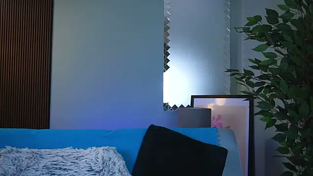 Snapshot of Dolce_Tentacion chatting on 26, 2, 2025 Dolce Tentacion online show from 26, 2, 2025