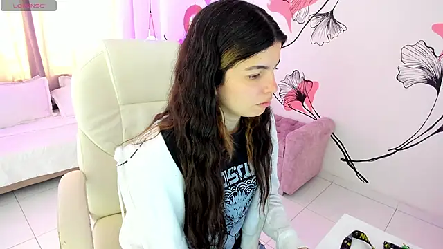 Isabela Fiorelli online show from 13, 6, 2026