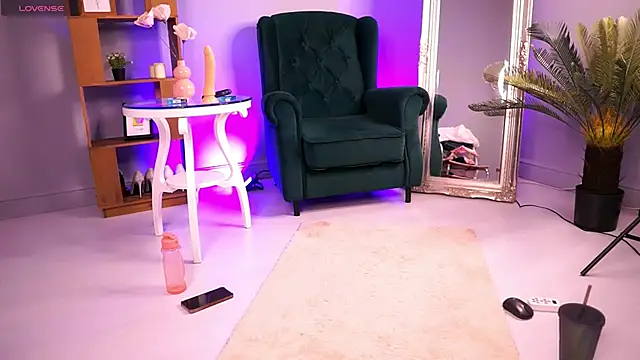 TiffanyJaye online show from 1, 3, 2025