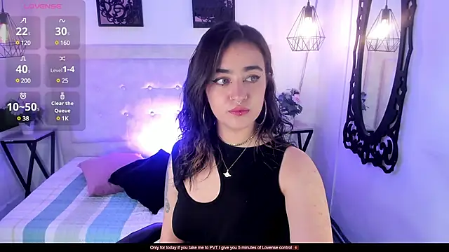 Molly 25 online show from 11, 2, 2025