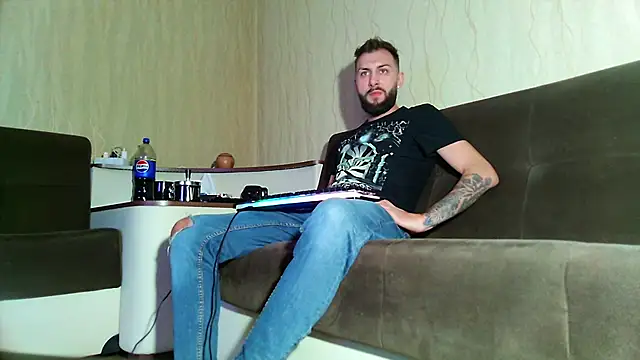 JamieNoxus online show from 22, 2, 2025