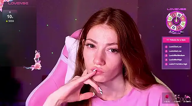 MagicLadyyy online show from 5, 3, 2025