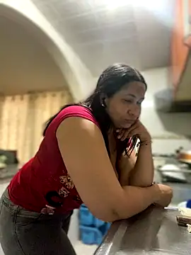 Snapshot of Carola-Ross chatting on 3, 12, 2025 Carola-Ross online show from 3, 12, 2025