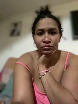 Snapshot of Carola-Ross chatting on 18, 1, 2026 Carola-Ross online show from 18, 1, 2026