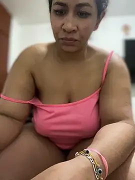 Snapshot of Carola-Ross chatting on 8, 2, 2026 Carola-Ross online show from 8, 2, 2026