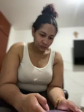 Snapshot of Carola-Ross chatting on 12, 2, 2026 Carola-Ross online show from 12, 2, 2026