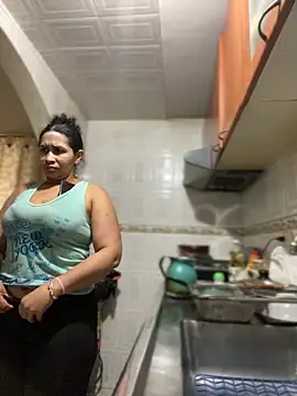 Snapshot of Carola-Ross chatting on 11, 3, 2026 Carola-Ross online show from 11, 3, 2026