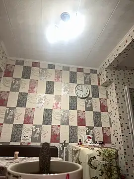 Snapshot of Miroslava1247 chatting on 4, 10, 2025 Miroslava1247 online show from 4, 10, 2025