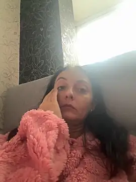 Snapshot of Miroslava1247 chatting on 25, 10, 2025 Miroslava1247 online show from 25, 10, 2025