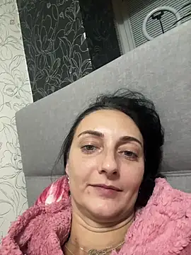 Snapshot of Miroslava1247 chatting on 28, 10, 2025 Miroslava1247 online show from 28, 10, 2025