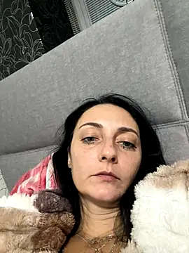 Snapshot of Miroslava1247 chatting on 13, 11, 2025 Miroslava1247 online show from 13, 11, 2025