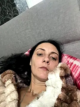 Snapshot of Miroslava1247 chatting on 16, 11, 2025 Miroslava1247 online show from 16, 11, 2025