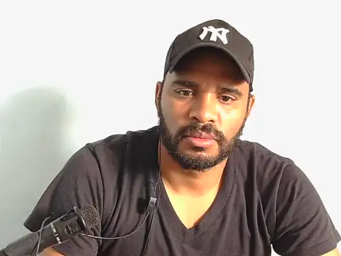 YOX22 online show from 8, 10, 2025