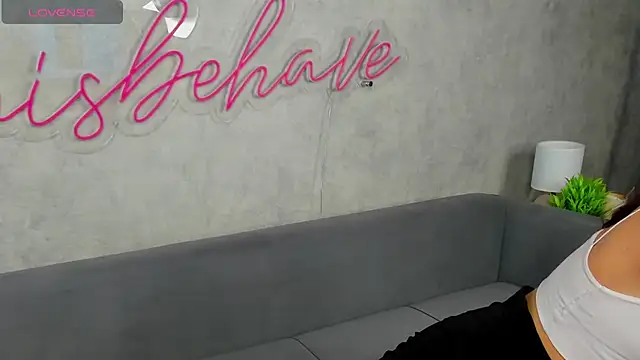 JessieWallkker online show from 2, 3, 2025