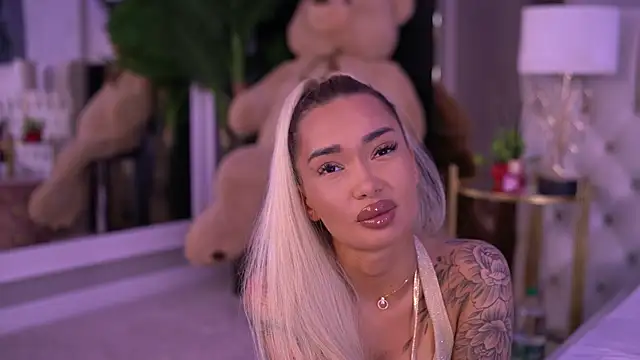 SashaFerrera online show from 11, 9, 2025