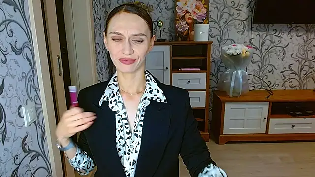 Snapshot of Lady_Sunshine_ chatting on 6, 10, 2025 Lady Sunshine online show from 6, 10, 2025