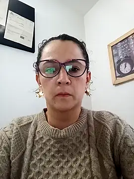 Snapshot of Alanna_11 chatting on 11, 2, 2025 Alanna 11 online show from 11, 2, 2025
