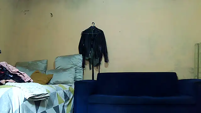 01applebottom online show from 21, 10, 2025