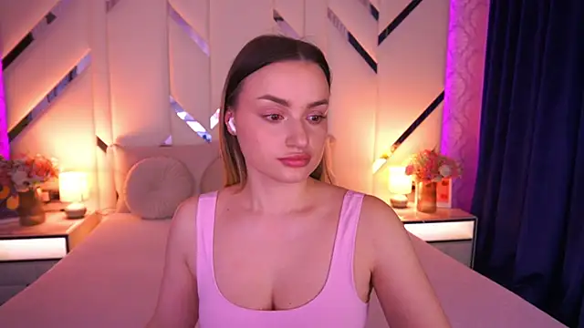 LindsieGreyy online show from 26, 3, 2026