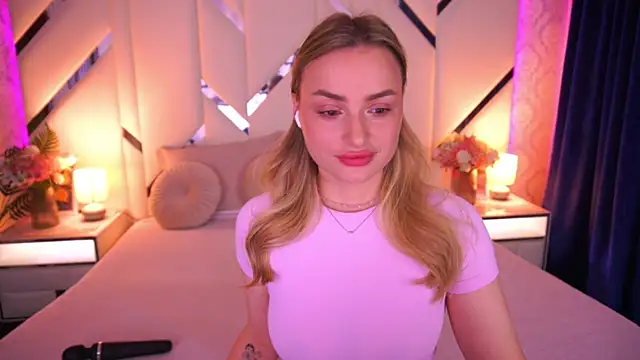LindsieGreyy online show from 3, 5, 2026