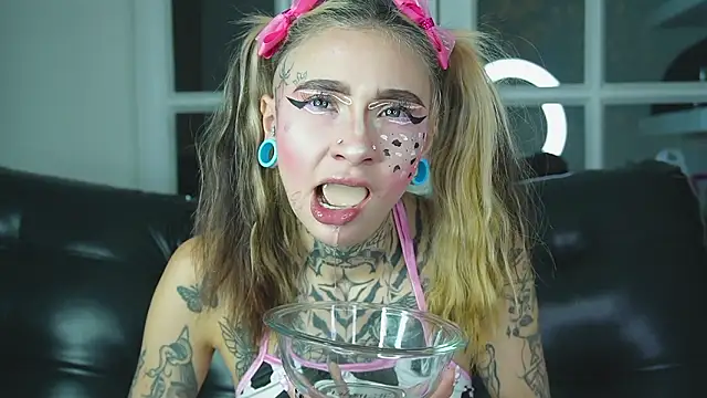 Snapshot of miss___angel chatting on 4, 3, 2026 miss angel online show from 4, 3, 2026