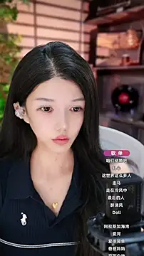 Snapshot of vv-77 chatting on 15, 9, 2025 vv-77 online show from 15, 9, 2025