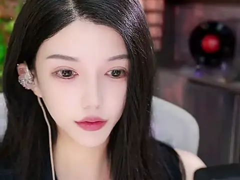 Snapshot of vv-77 chatting on 25, 9, 2025 vv-77 online show from 25, 9, 2025