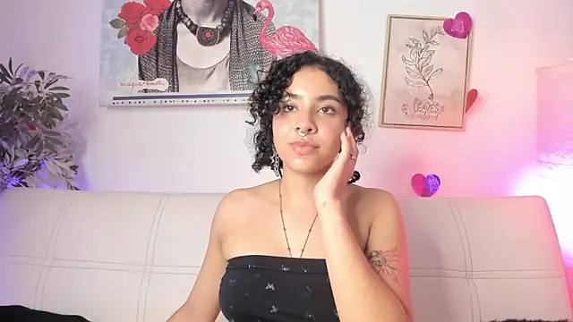 Snapshot of Dhalila_ chatting on 24, 2, 2025 Dhalila online show from 24, 2, 2025