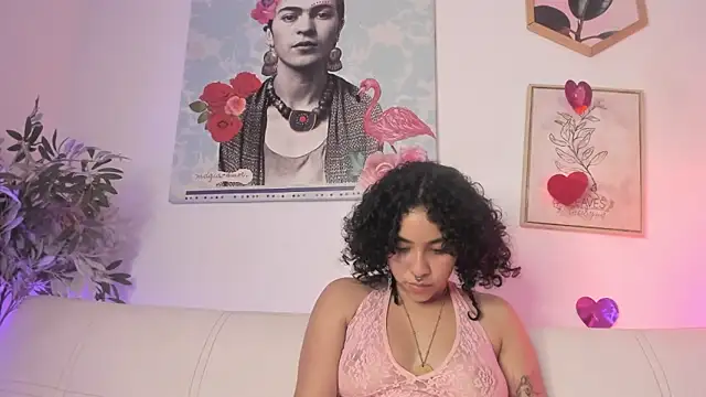 Snapshot of Dhalila_ chatting on 25, 2, 2025 Dhalila online show from 25, 2, 2025