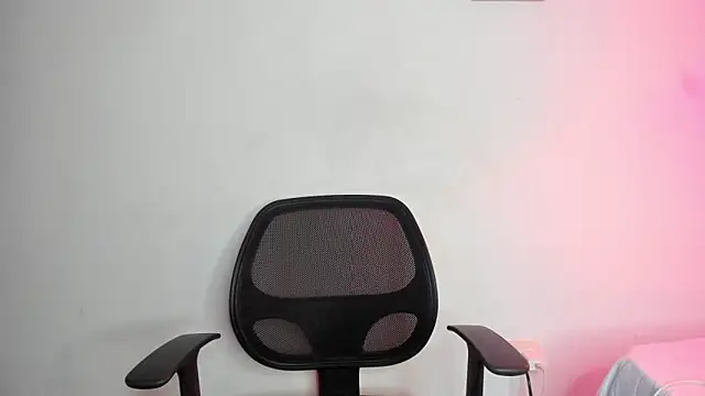 Snapshot of Dhalila_ chatting on 27, 11, 2025 Dhalila online show from 27, 11, 2025