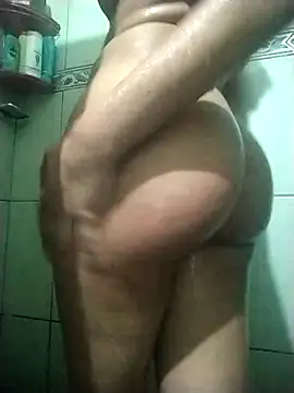 Snapshot of Letticii chatting on 12, 11, 2025 Letticii online show from 12, 11, 2025