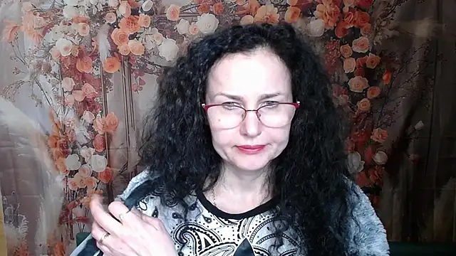 Miroslava Happi online show from 9, 4, 2026