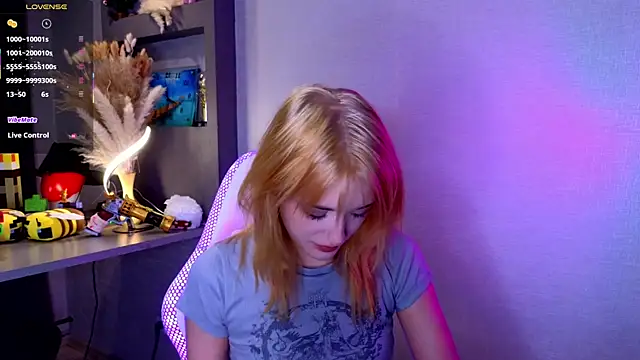 Snapshot of Hisoka_akerley chatting on 13, 9, 2025 Hisoka akerley online show from 13, 9, 2025