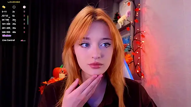 Snapshot of Hisoka_akerley chatting on 29, 10, 2025 Hisoka akerley online show from 29, 10, 2025