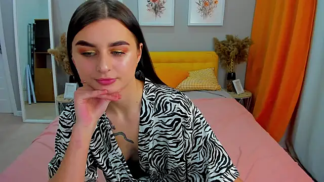 Snapshot of EmmaOlsen4u chatting on 23, 2, 2025 EmmaOlsen4u online show from 23, 2, 2025
