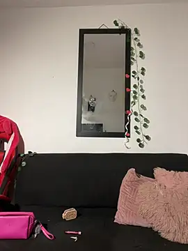 emyrose2 online show from 23, 2, 2025