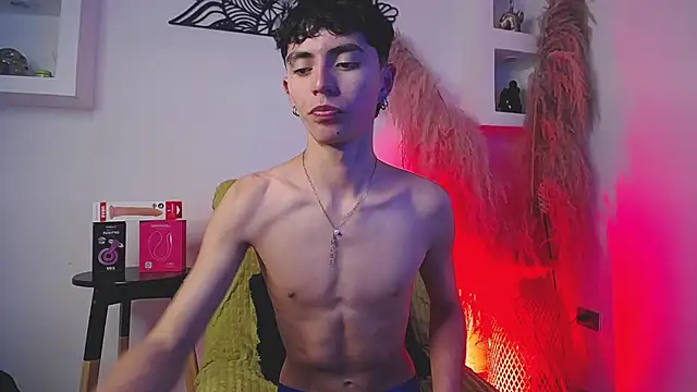 MaikyCooper online show from 23, 9, 2025