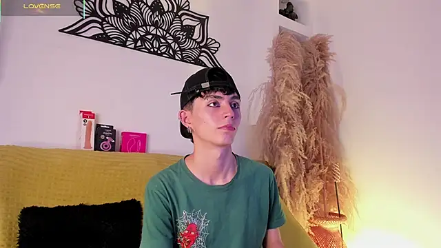 MaikyCooper online show from 30, 9, 2025