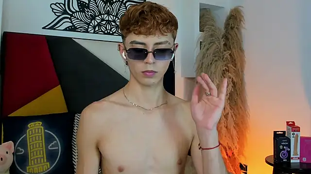 MaikyCooper online show from 2, 12, 2025