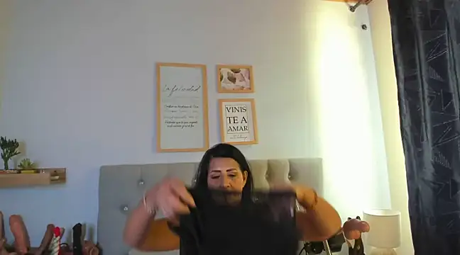 Jackiehmilf52 online show from 22, 2, 2025
