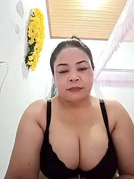 Baby-bigtits2024 online show from 9, 3, 2025